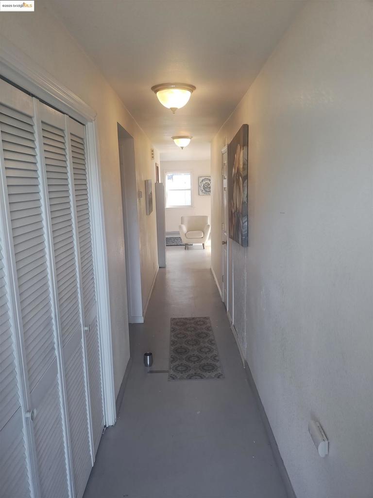 FRUITVALE - Residential Lease