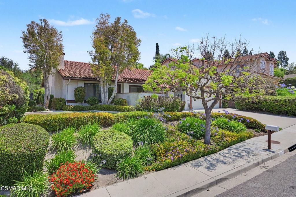 3668 Sunset Knolls Drive