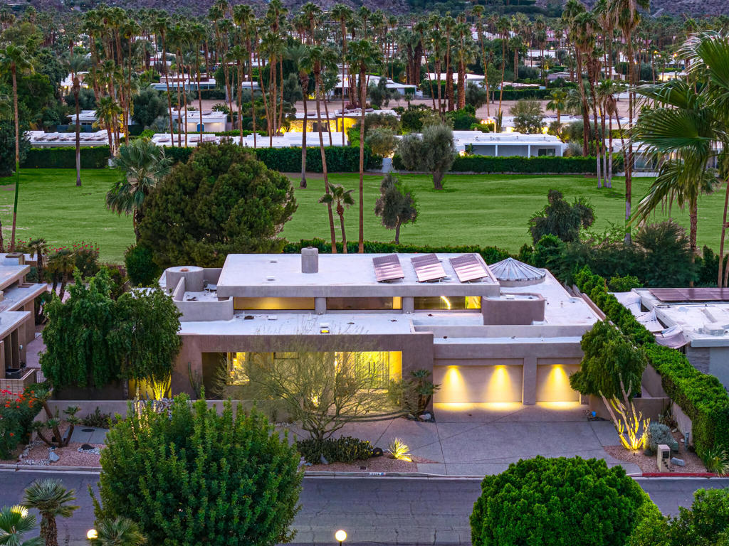 Indian Canyons - Residential