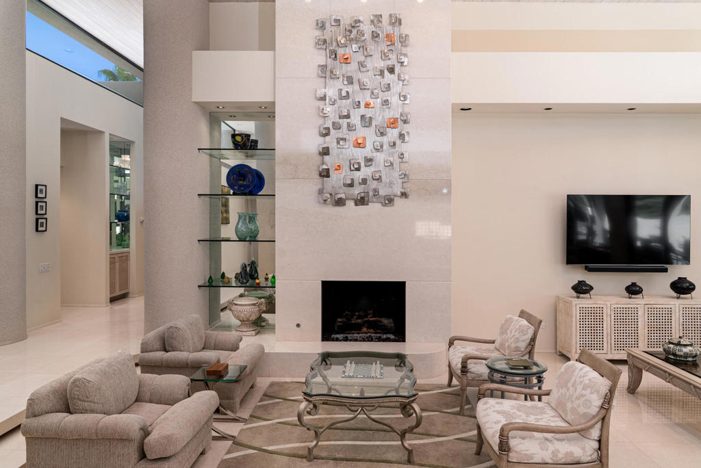 Indian Canyons - Residential