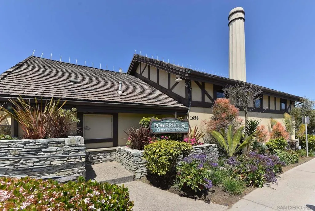 Del Mar, California 92014, United States, 2 Bedrooms Bedrooms, ,3 BathroomsBathrooms,Residential,Active,241350