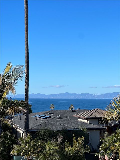 Tiny photo for 424 Camino De Encanto, Redondo Beach, CA 90277 (MLS # SB25060881)