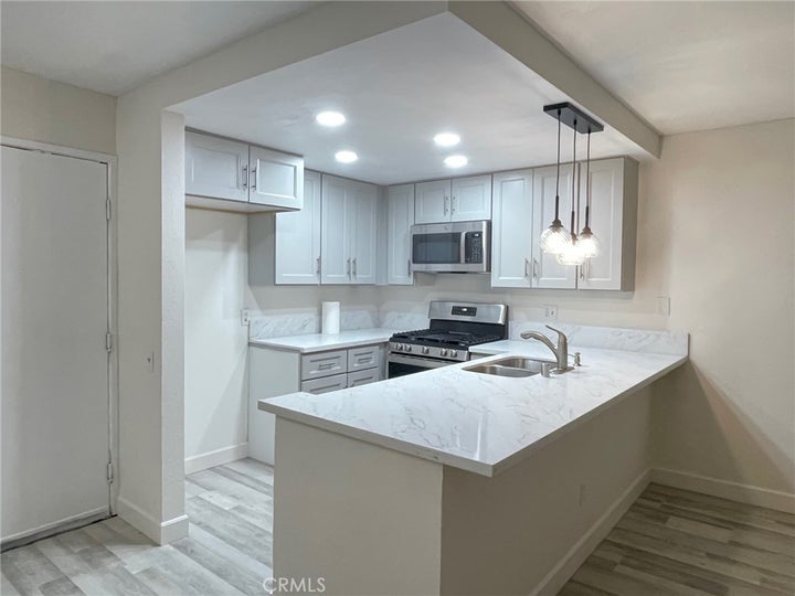 Photo 1 of 17 — 6825 Alabama Avenue 317, Canoga Park, CA 91303