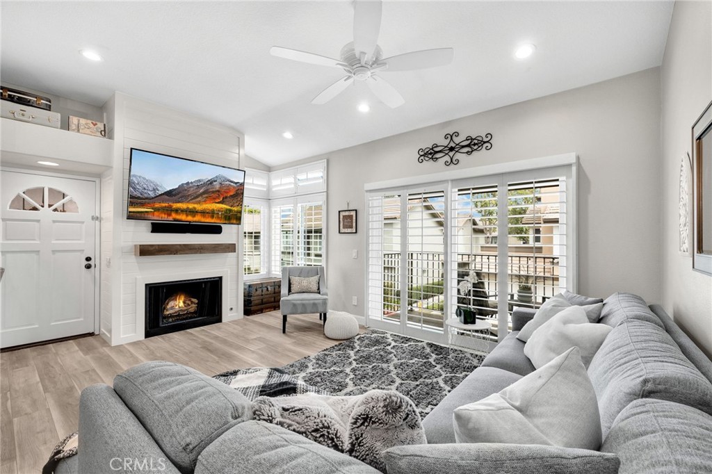 Laurelwood (LRWD) - Residential