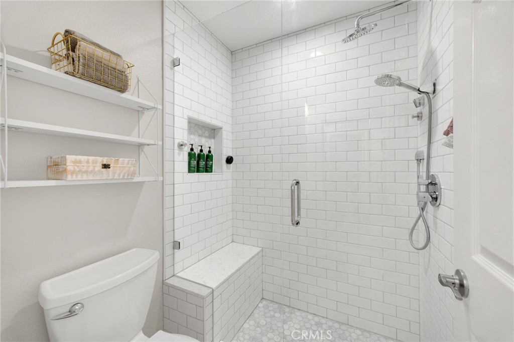 Laurelwood (LRWD) - Residential