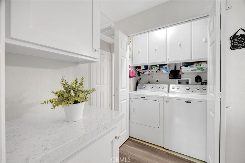 Laurelwood (LRWD) - Residential