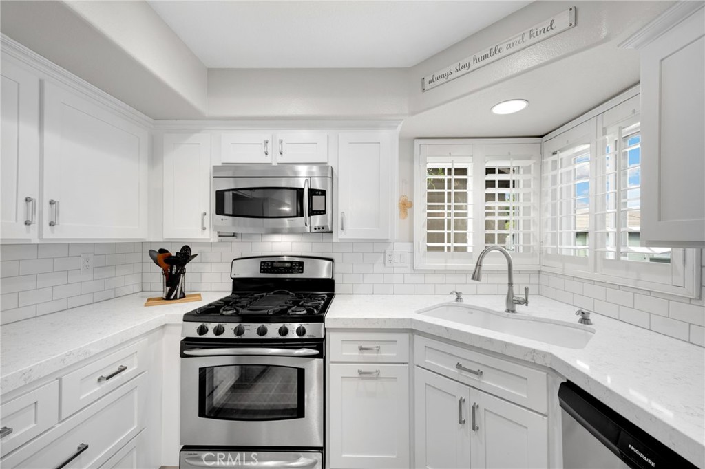 Laurelwood (LRWD) - Residential