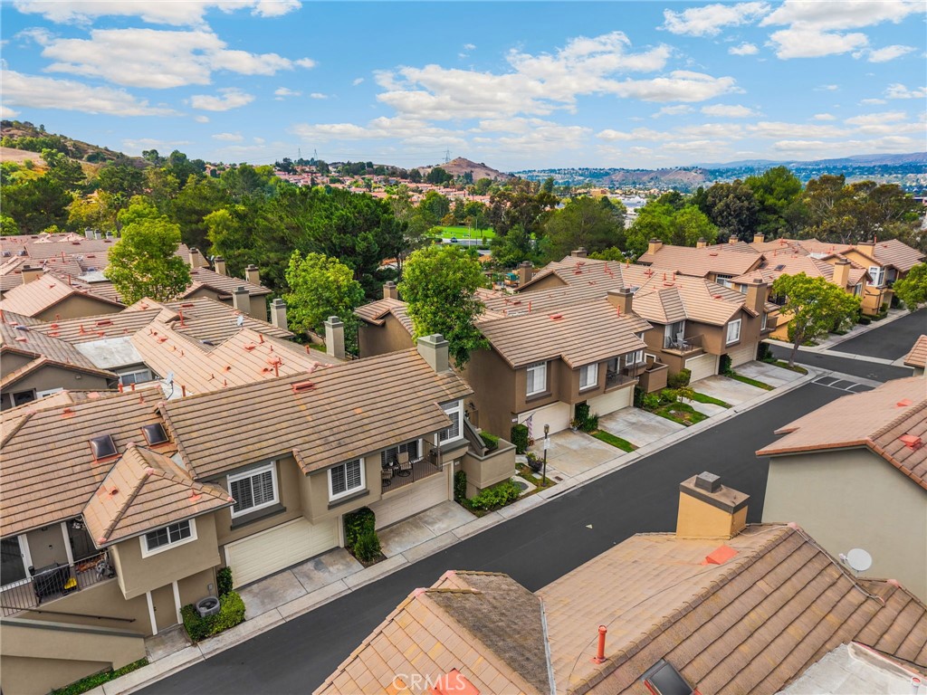 Laurelwood (LRWD) - Residential