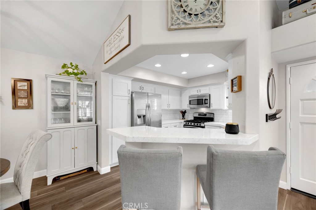 Laurelwood (LRWD) - Residential