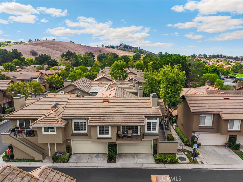 Laurelwood (LRWD) - Residential