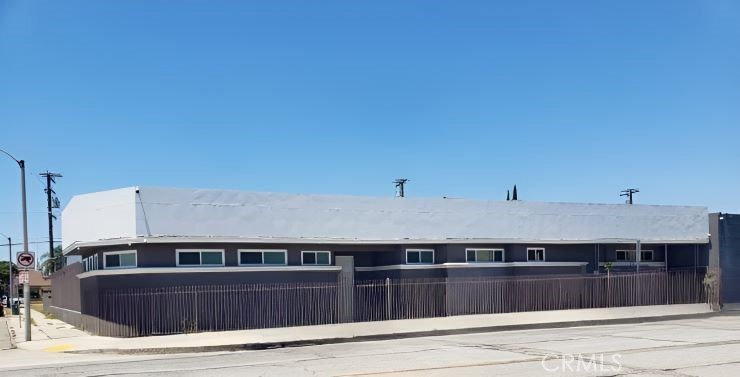 This property was renovated in 2016 and thoughtfully designed to accommodate various business needs. It includes six spacious offices, an administrator’s room, a reception area, a manager’s office, five bathrooms, a storage closet, a kitchen, a training room, Smart thermostats, advanced security systems, a kitchenette, and a warehouse. The property also offers 10 onsite parking spaces and ample street parking for added convenience.
Zoned M1, the property is suitable for both office and industrial uses, providing flexibility for a wide range of businesses. Located in a high-density area between Whittier and Olympic Boulevards, it offers excellent accessibility and connectivity.
Just two blocks north of Whittier Boulevard, near Goodrich Boulevard and Caroline Street, the property is conveniently close to the 5, 101, 60, and 710 freeways, making it ideal for businesses requiring easy transportation access.
Buyer to conduct their own independent investigation and due diligence regarding all aspects of the property, including but not limited to zoning, condition, title, permits, legal compliance, and any other factors affecting the property’s use, value, or suitability for their intended purpose. The Buyer is advised to consult appropriate professionals to verify all information to their satisfaction