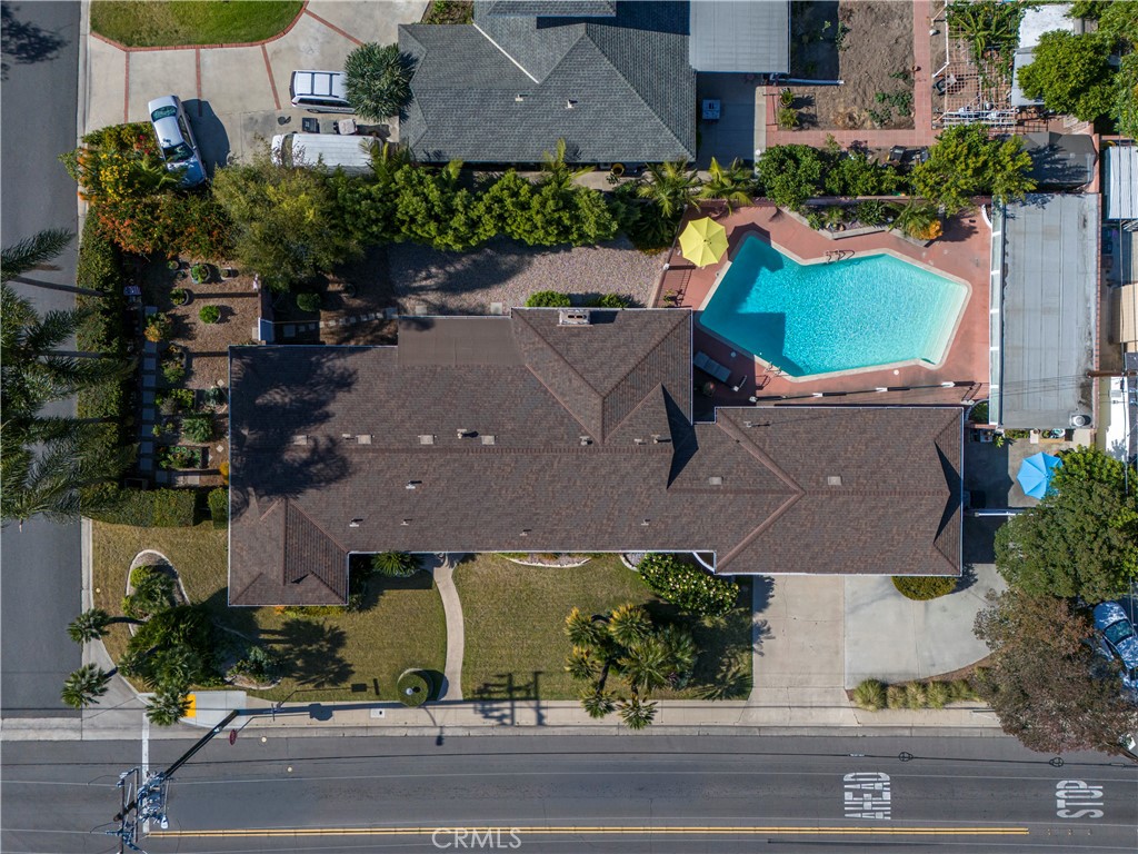 9721 Orangewood