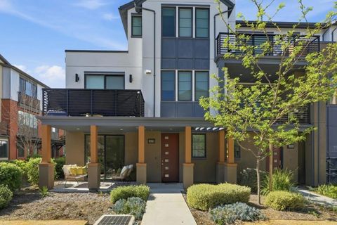 Photo of 16279 Gellatt Court, Los Gatos, CA 95032 (MLS # ML82039627)