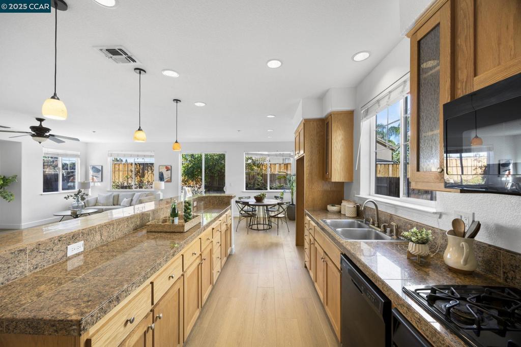 DEER RIDGE - Residential