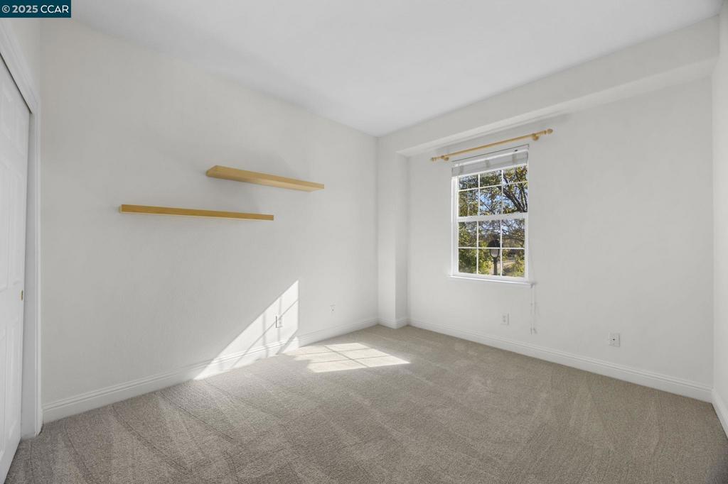 DEER RIDGE - Residential