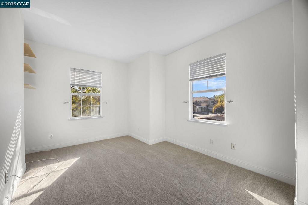 DEER RIDGE - Residential