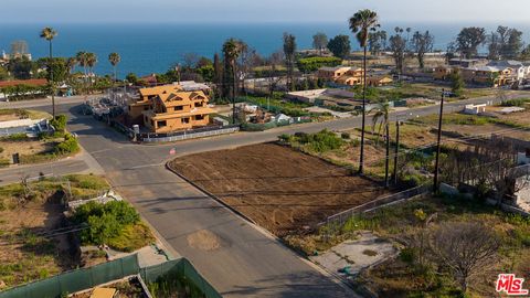 Photo of 501 Salerno Drive, Pacific Palisades, CA 90272 (MLS # 26829175)