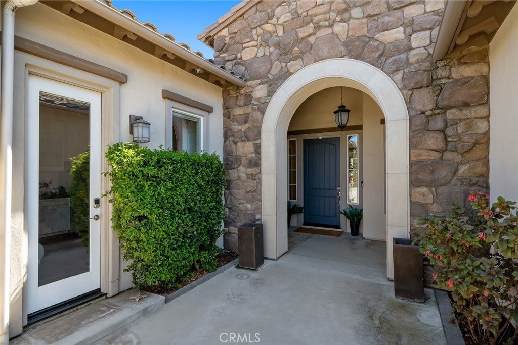 1709 Louise Lane