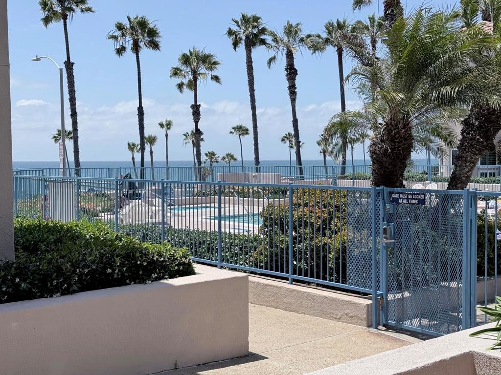 400 N Pacific St St 111, Oceanside CA 92054