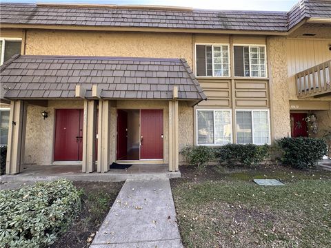 Photo of 10417 Echo River Court, Fountain Valley, CA 92708 (MLS # OC26031098)