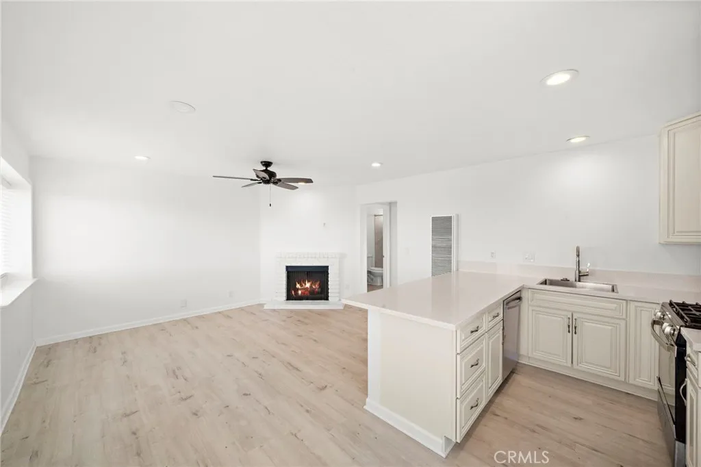 Dana Point, California 92629, United States, ,Residential,Active,168036