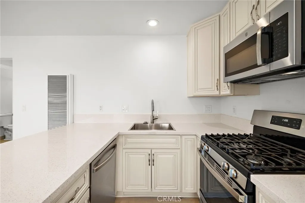 Dana Point, California 92629, United States, ,Residential,Active,168036