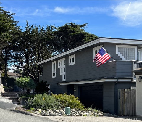 Photo of 212 Weymouth Street, Cambria, CA 93428 (MLS # SC26152657)