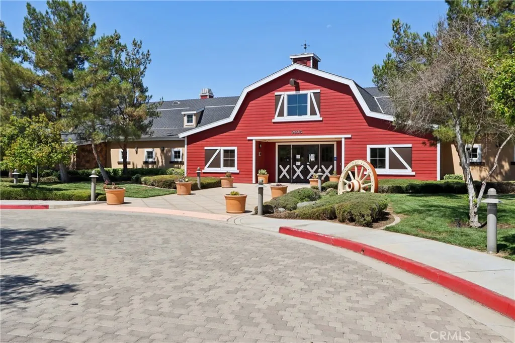 Hemet, California 92543, United States, 5 Bedrooms Bedrooms, ,3 BathroomsBathrooms,Residential,Active,187239