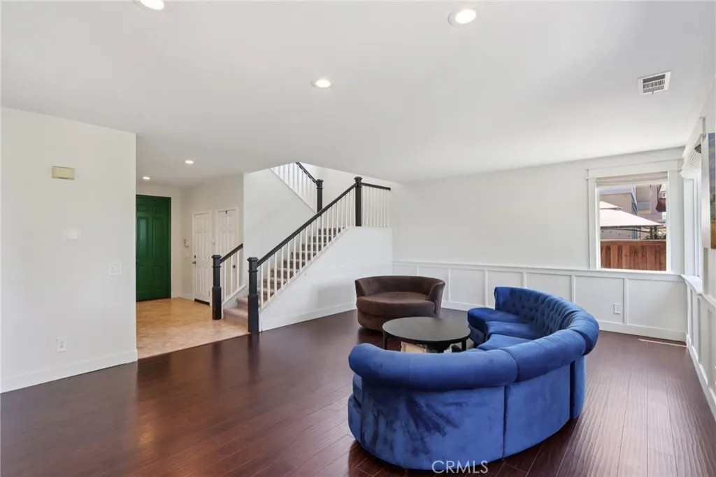 Hemet, California 92543, United States, 5 Bedrooms Bedrooms, ,3 BathroomsBathrooms,Residential,Active,187239