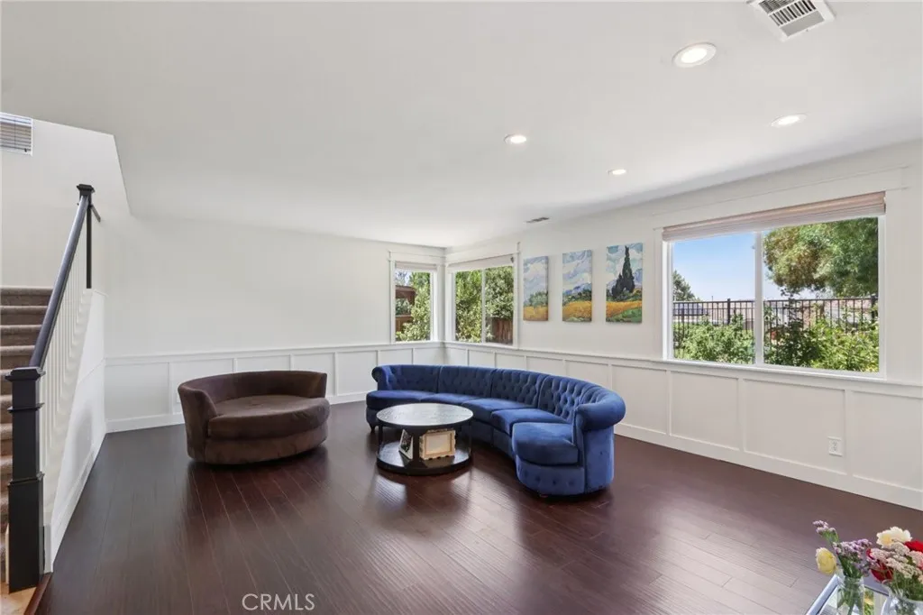 Hemet, California 92543, United States, 5 Bedrooms Bedrooms, ,3 BathroomsBathrooms,Residential,Active,187239