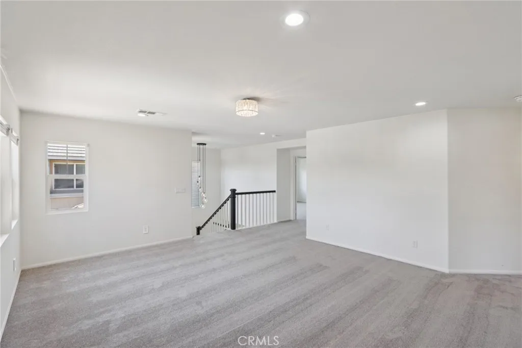 Hemet, California 92543, United States, 5 Bedrooms Bedrooms, ,3 BathroomsBathrooms,Residential,Active,187239