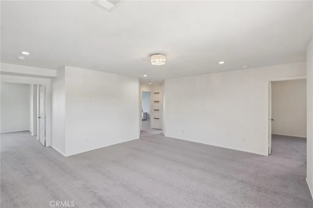 Hemet, California 92543, United States, 5 Bedrooms Bedrooms, ,3 BathroomsBathrooms,Residential,Active,187239