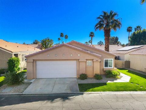 Photo of 40936 Biscayne Drive, Palm Desert, CA 92211 (MLS # 219144436DA)