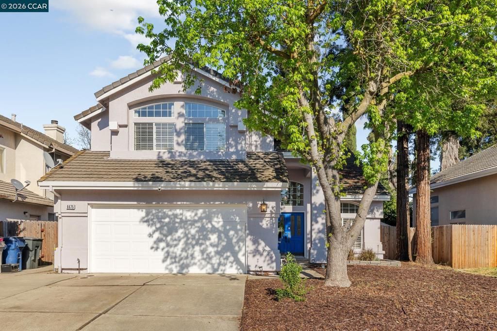 Photo of 8675 Falmouth Way, Sacramento, CA 95823 (MLS # 41128178)
