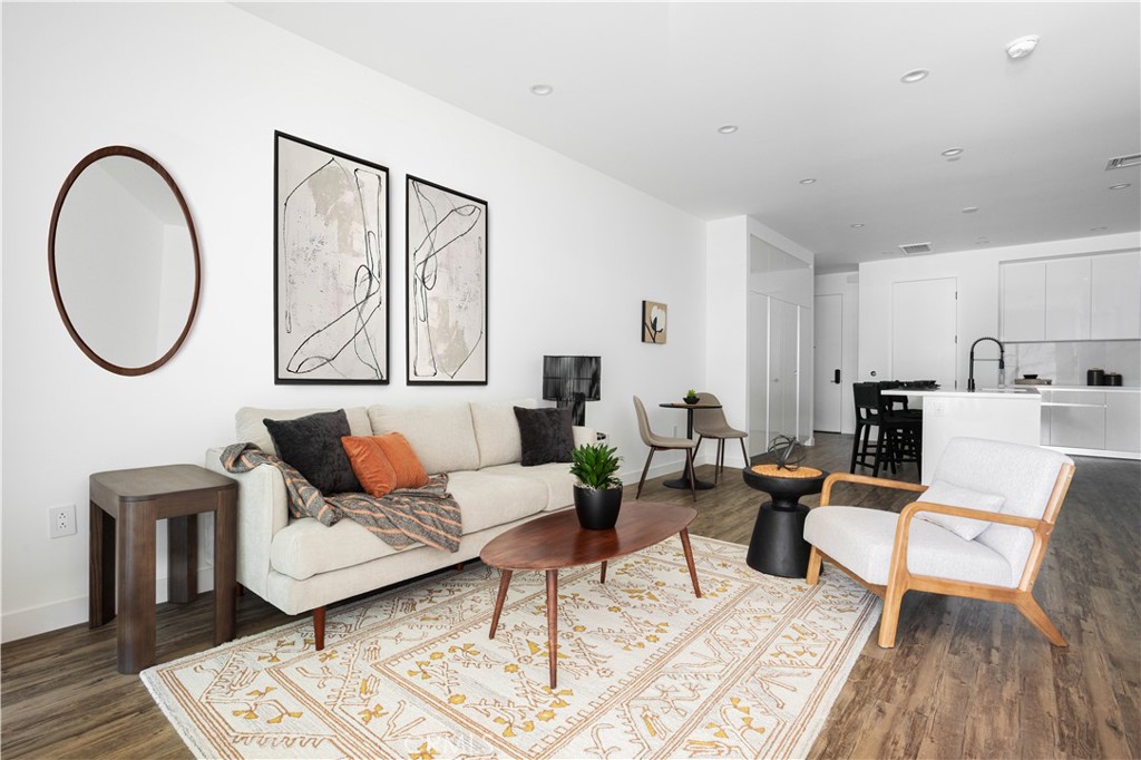 118 Astronaut Ellison S Onizuka Street 801