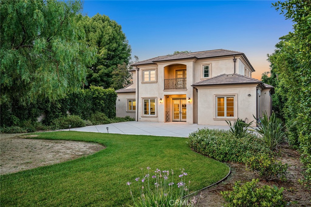 Arcadia, California, 91006, United States, 5 Bedrooms Bedrooms, ,6 BathroomsBathrooms,Residential,Active,2036030