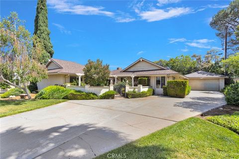 Tiny photo for 1027 Le Conte Dr, Riverside, CA 92507 (MLS # HD26085835)
