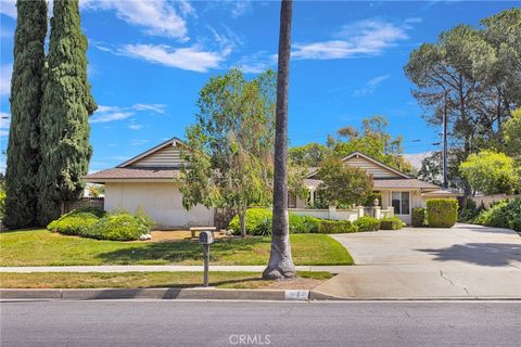 Tiny photo for 1027 Le Conte Dr, Riverside, CA 92507 (MLS # HD26085835)