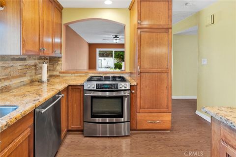 Tiny photo for 1027 Le Conte Dr, Riverside, CA 92507 (MLS # HD26085835)