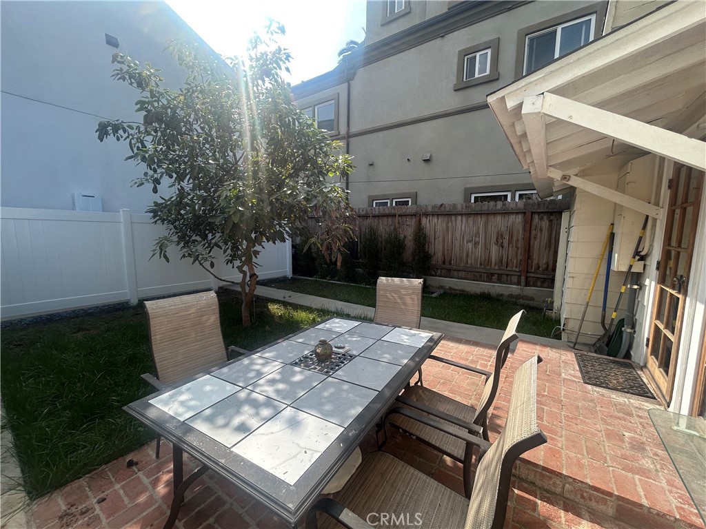 Downtown Area (DOWN) - Residential Lease