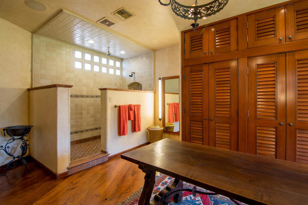 Old Las Palmas - Residential