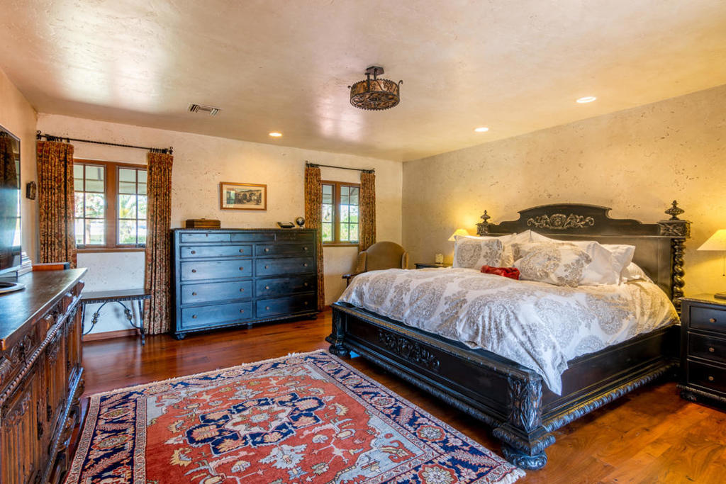 Old Las Palmas - Residential