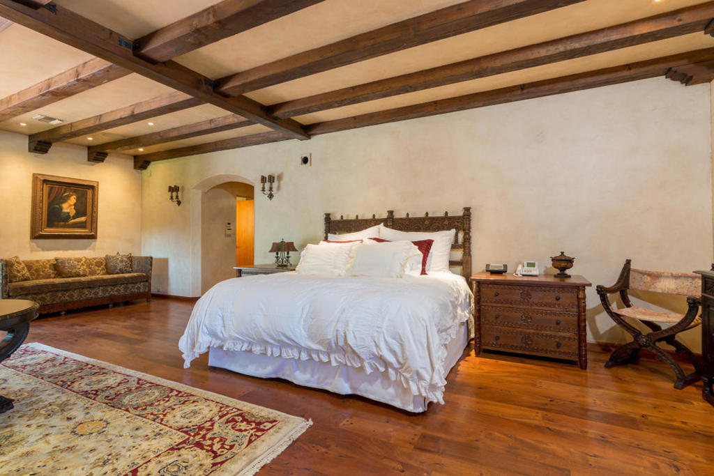 Old Las Palmas - Residential