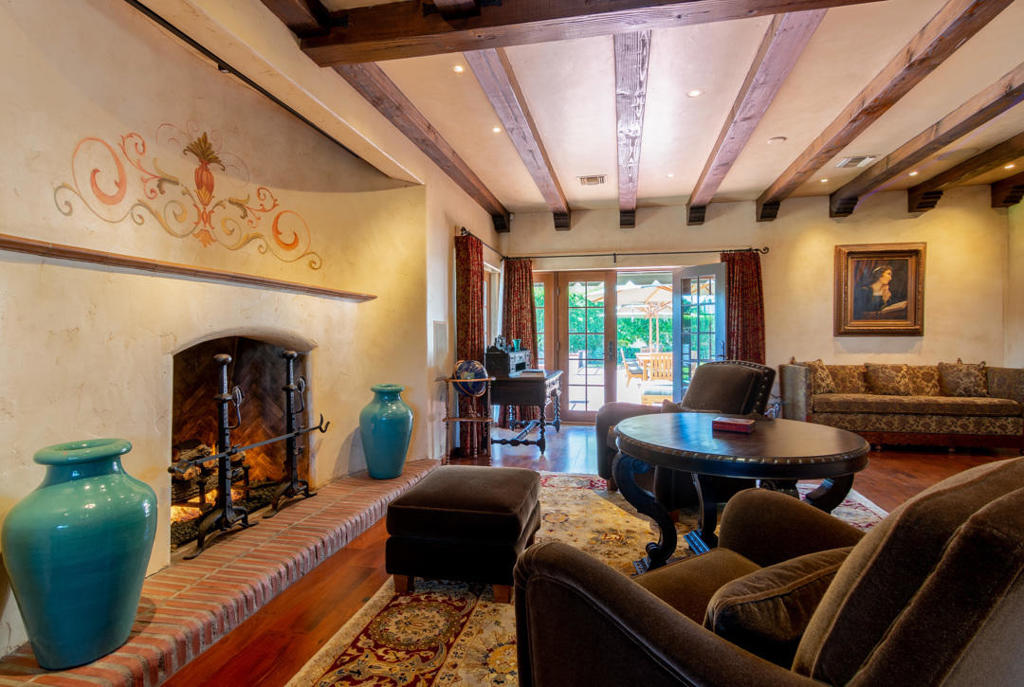 Old Las Palmas - Residential