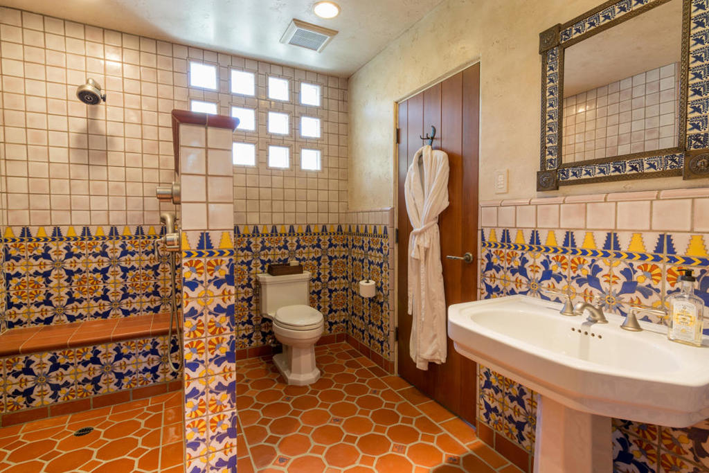 Old Las Palmas - Residential