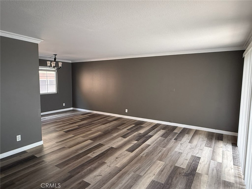 1335 Newport Avenue 209