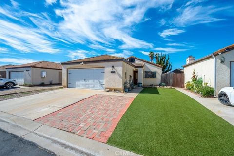 Photo of 2217 Chestnut Ln, Santa Maria, CA 93458 (MLS # PI26048387)