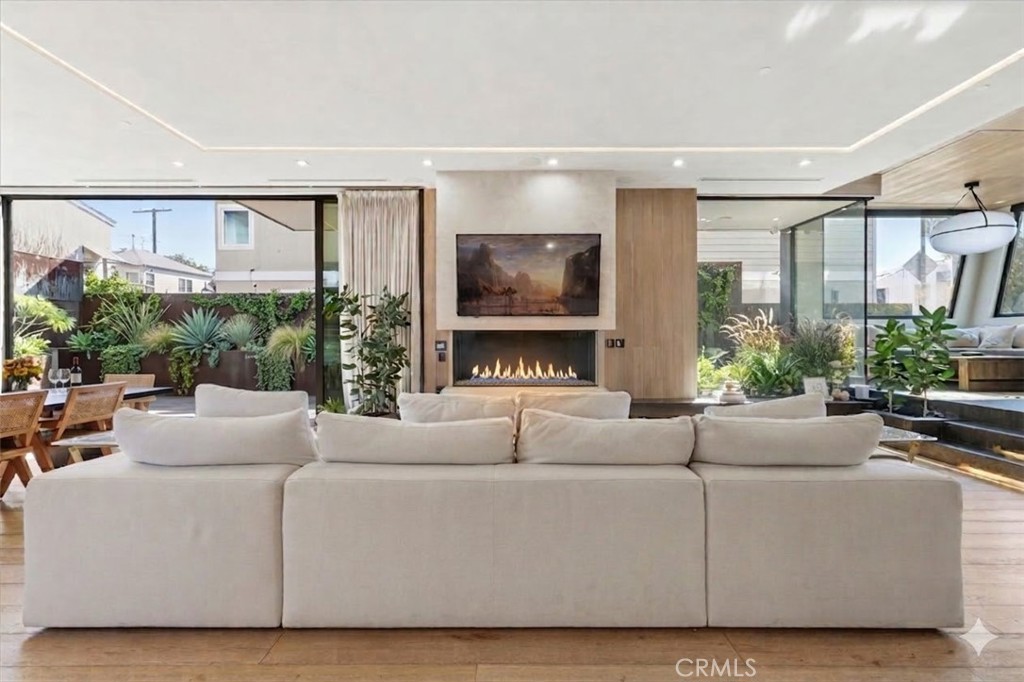 750 California Avenue