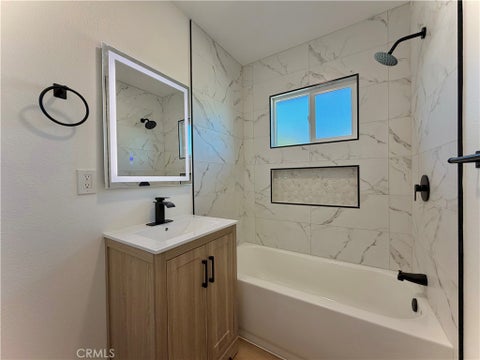 Tiny photo for 5138 Challen Avenue, Riverside, CA 92503 (MLS # IV26198619)