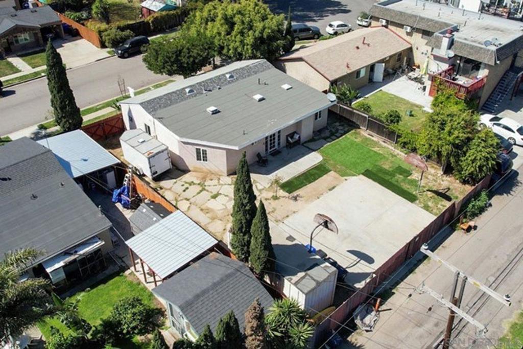 Clairemont - Residential Lease